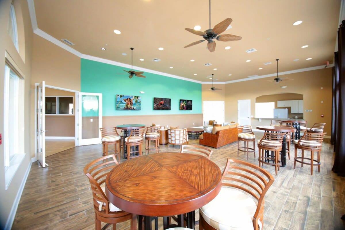 Four Bedroom W/ Screened Pool Close To Disney 4572 Kissimmee Luaran gambar