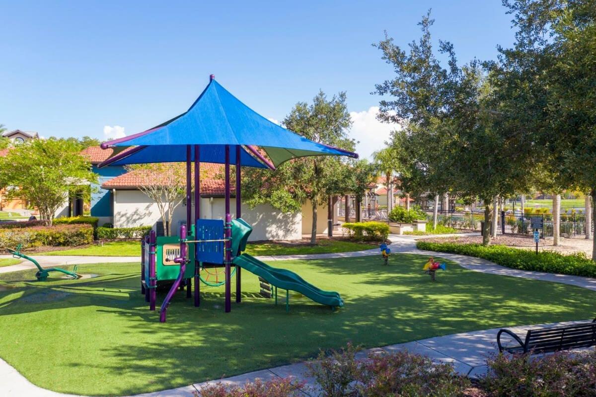 Four Bedroom W/ Screened Pool Close To Disney 4572 Kissimmee Luaran gambar