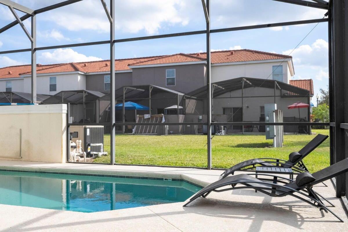 Four Bedroom W/ Screened Pool Close To Disney 4572 Kissimmee Luaran gambar